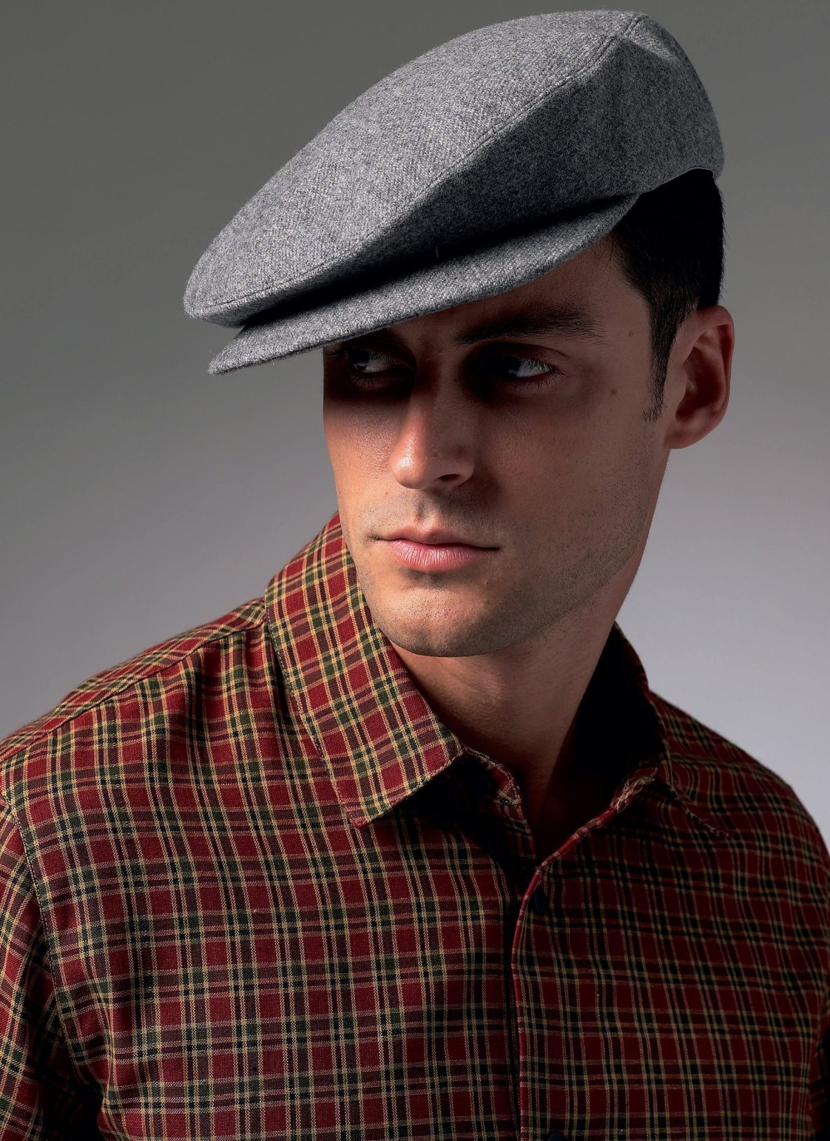 Vogue Patterns V8869 Men's Hats