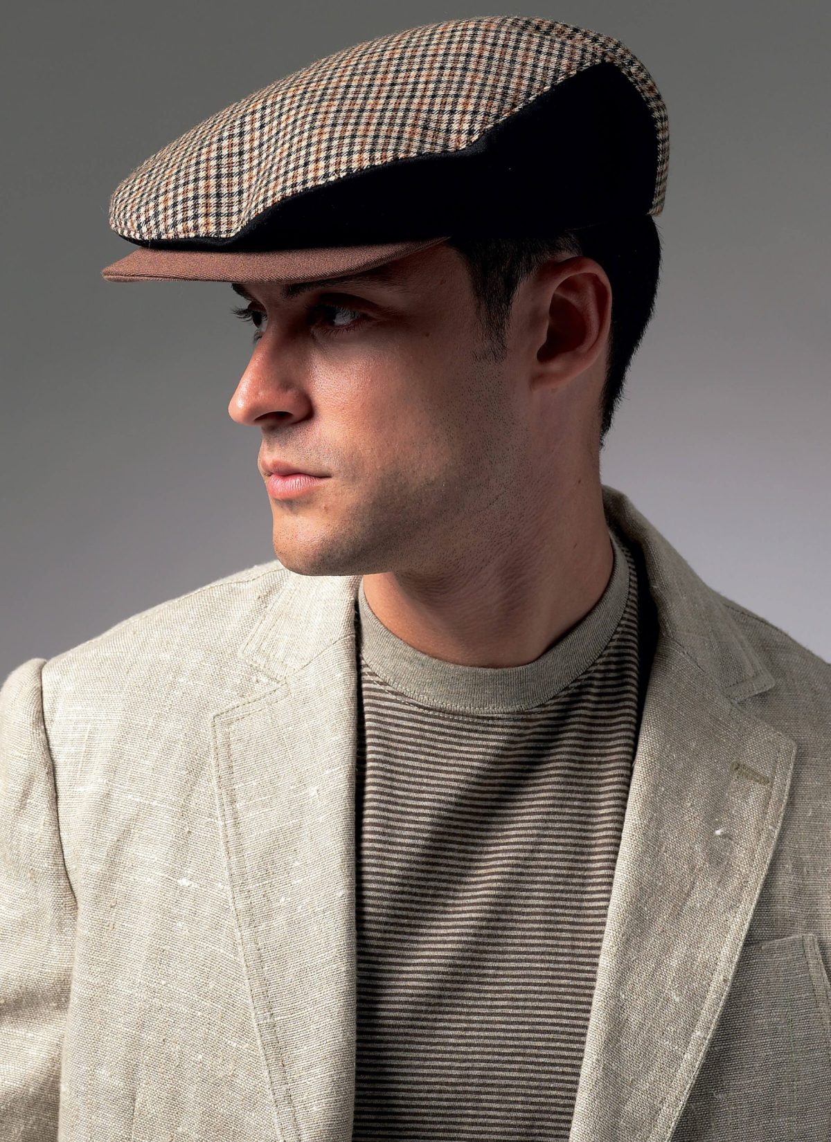 Vogue Patterns V8869 Men's Hats