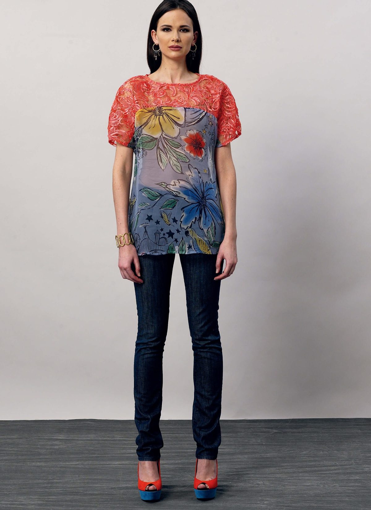 Vogue Patterns V8877 Misses' Top