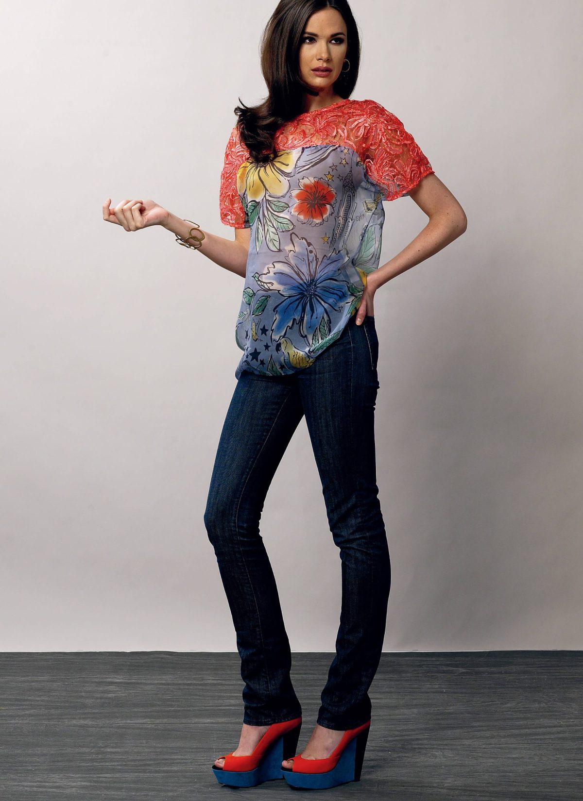 Vogue Patterns V8877 Misses' Top