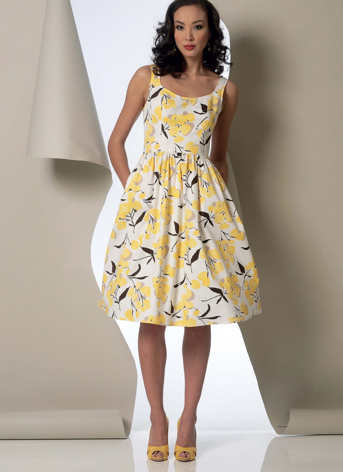 Vogue Patterns V9100 Misses' Dress