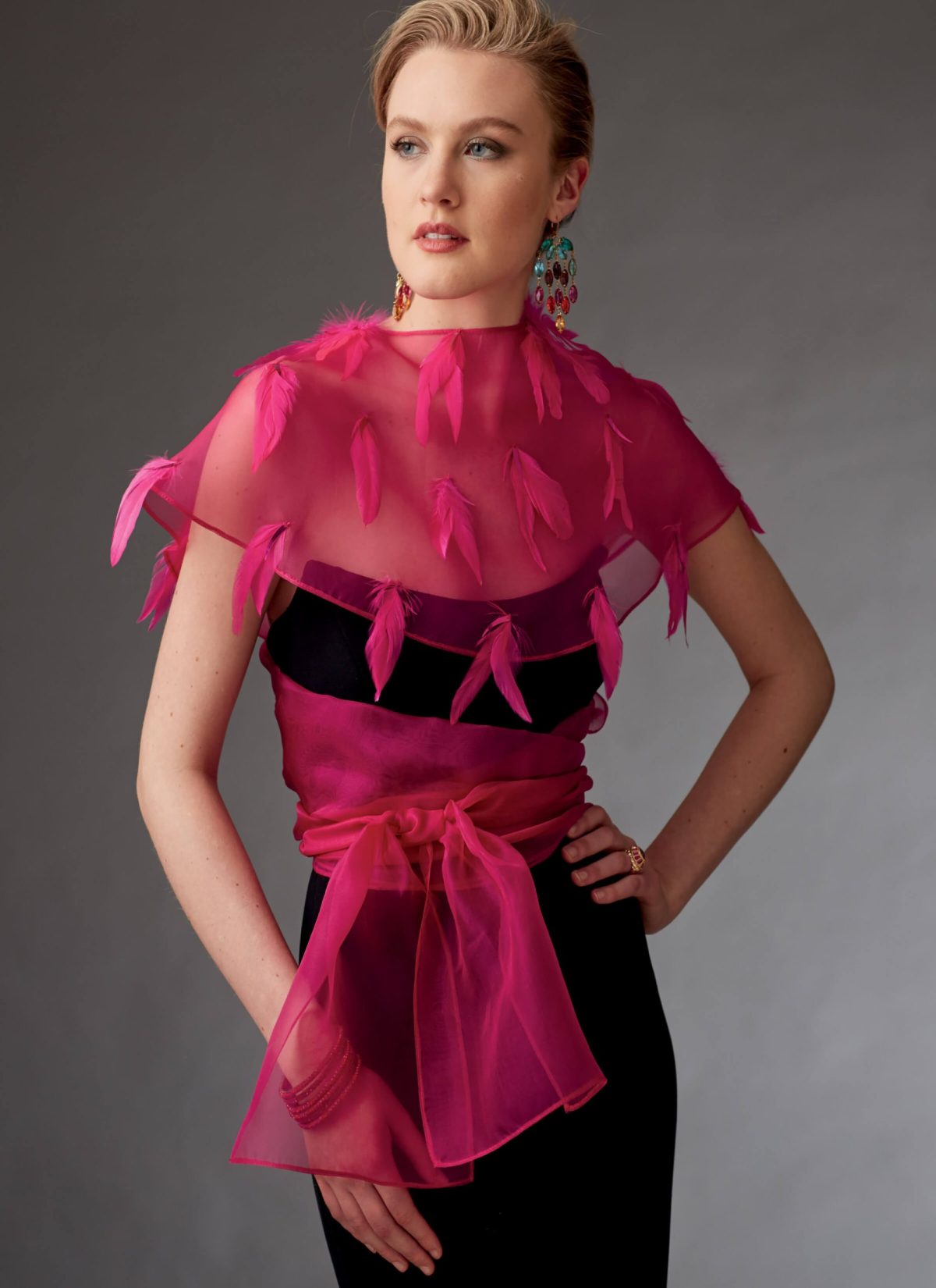 Vogue Patterns V9276 Misses' Reversible Shrugs and Capelet