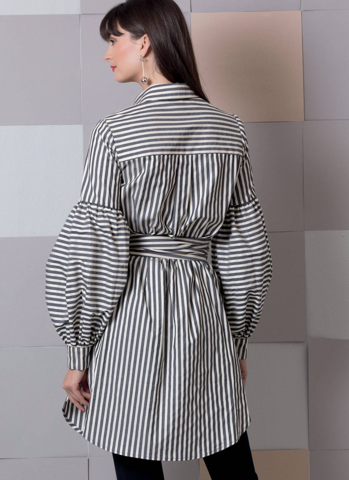 Vogue Patterns V9299 Misses' Top and Belt
